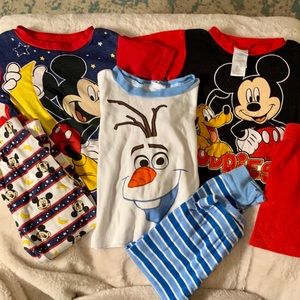 Disney-themed 4T Pajama Sets - Mickey & Olaf